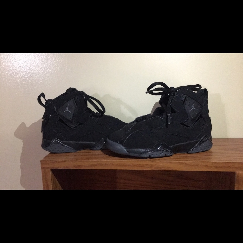 Boy jordans